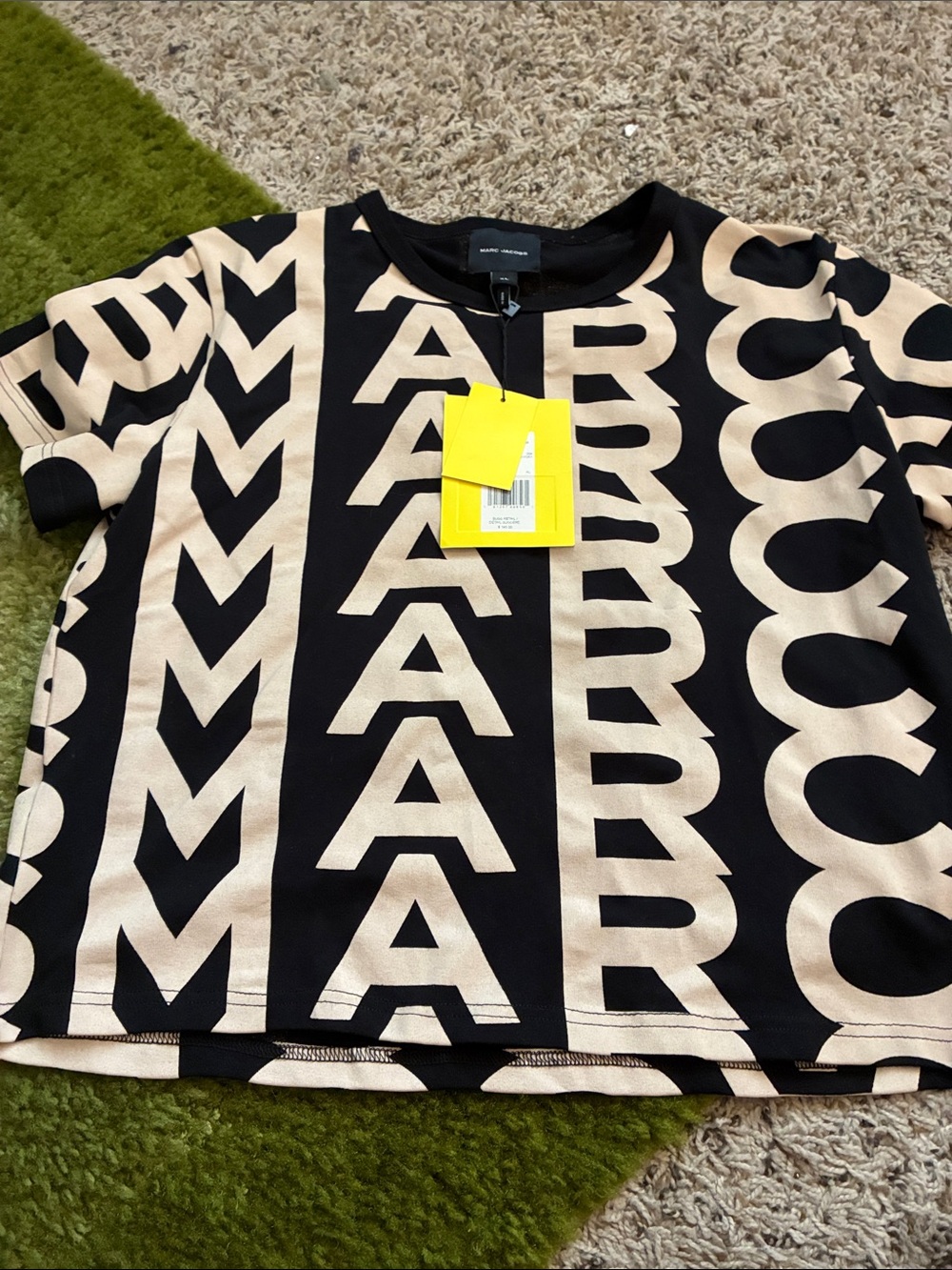 Marc Jacobs Black Tee with Cream Logo Columns - Picture 3 of 4
